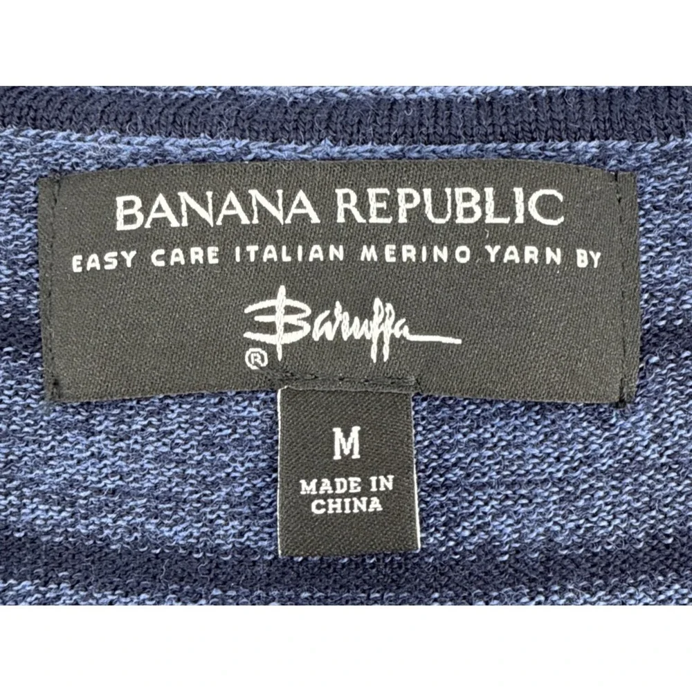 Banana Republic Sweater Men's‎ M Fine Italian Merino Wool Blue Stripe V-Neck